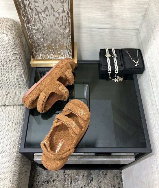 Gucci Top Quality Fuzzy Velcro Slip-On Sandals