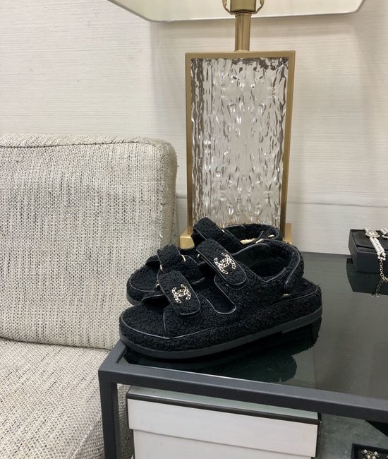 Gucci Top Quality Fuzzy Velcro Slip-On Sandals