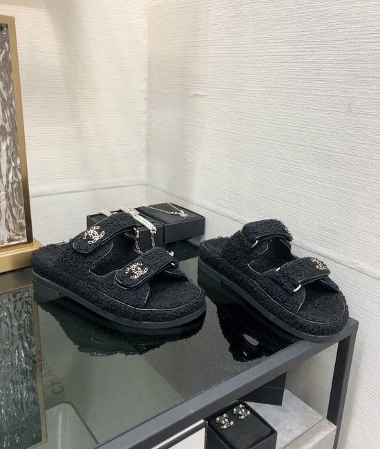 Gucci Top Quality Fuzzy Velcro Slip-On Sandals