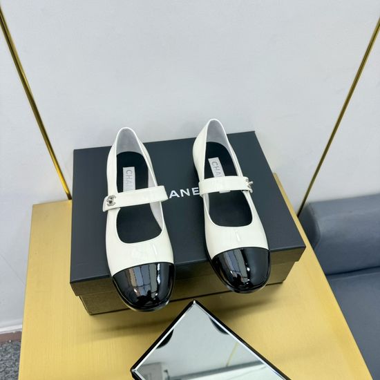 Chanel Classic Versatile Leather Mary Jane Slip On Shoes