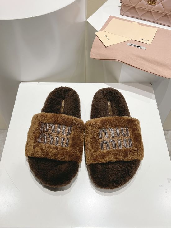 Miu Miu Embossed Letter Casual Shoes Real Leather Durable Sole
