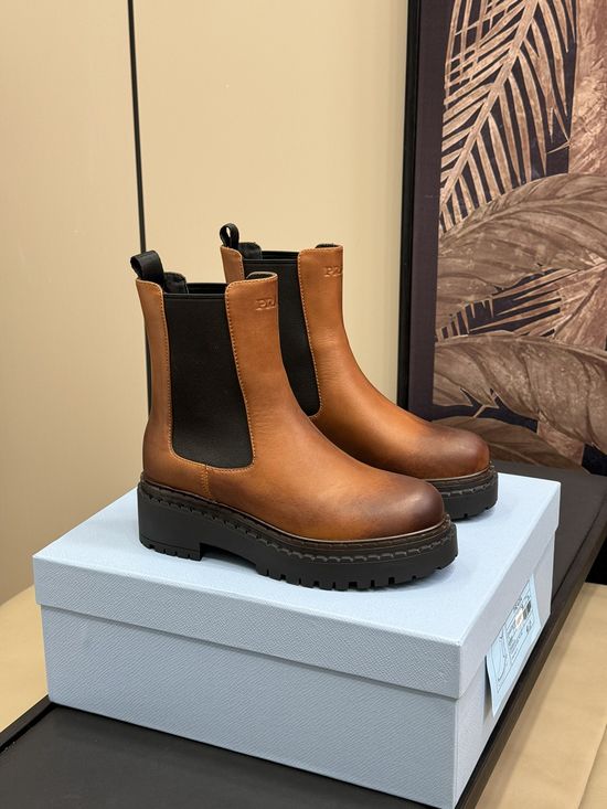 Prada Thick Sole Leather Chelsea Boots Comfortable Warm Daily Shoes