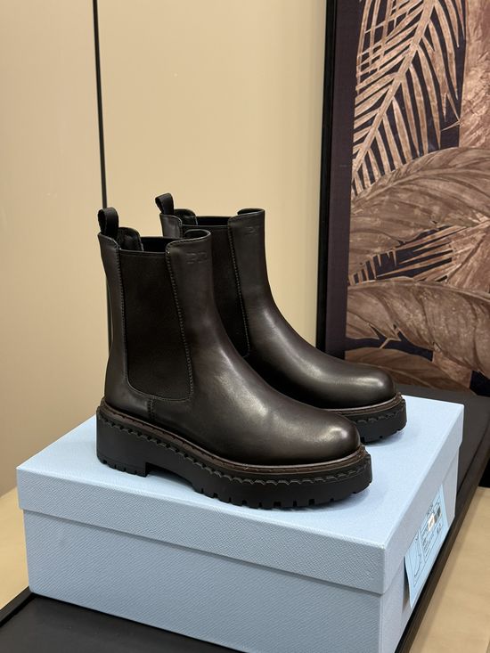 Prada Thick Sole Leather Chelsea Boots Comfortable Warm Daily Shoes