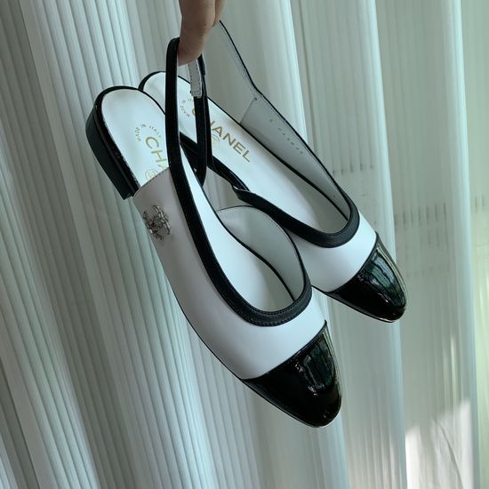 Chanel Classic Two Tone Pointed Toe Slingback Flats