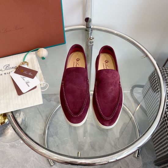 Loro Piana Premium Comfort Suede Loafers Handsewn Soft Lining Durable Sole