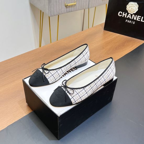 Chanel Two-tone Leather Slingback Ballet Flats with Real Leather Sole