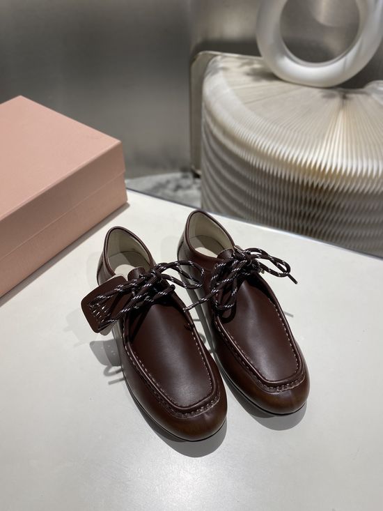 Miu Miu Retro Rubbed Leather Flat Loafers Comfortable Casual Dress Shoes