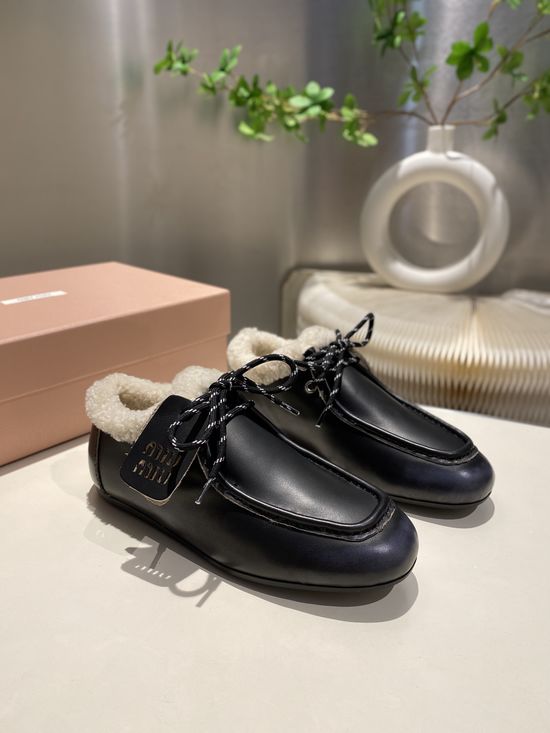 Miu Miu Distressed Leather Lace-Up Loafers Soft Lining Casual Daily Shoes