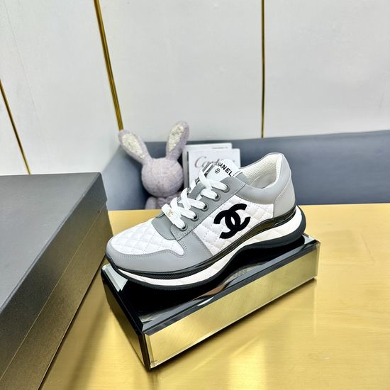 Chanel Classic Mixed Color Casual Sneakers Wear-resistant Outsole