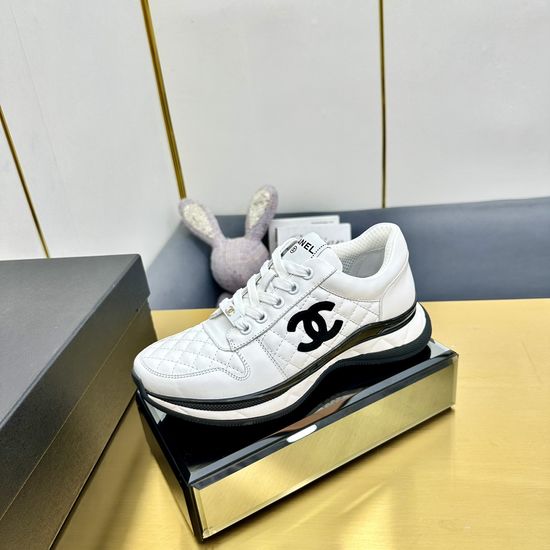 Chanel Classic Mixed Color Casual Sneakers Wear-resistant Outsole