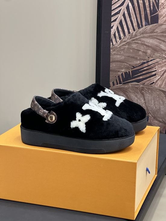 Louis Vuitton Fuzzy Platform Clogs Shearling Lined Warm Slip On Footwear