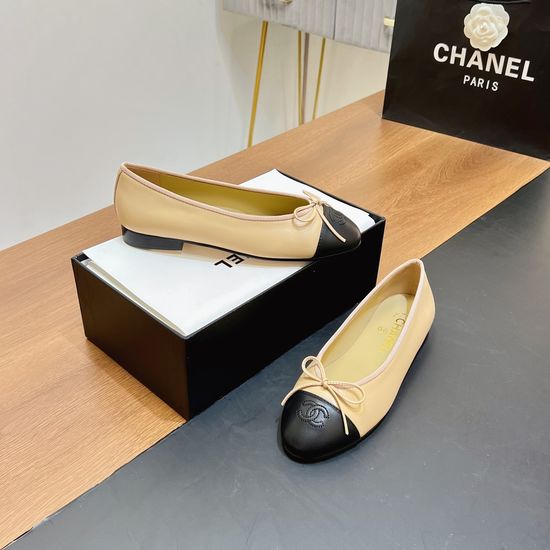 Chanel Two-tone Leather Slingback Ballet Flats with Real Leather Sole