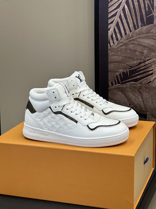 Louis Vuitton Embossed Mid Top Calfskin Sneakers Durable Non Slip Sole