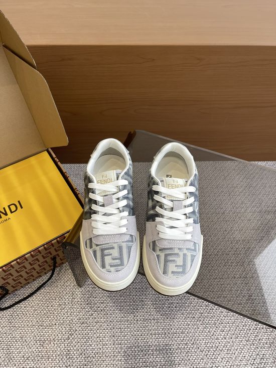 Fendi Retro Stitched Suede Leather Soft Lining Casual Sneakers
