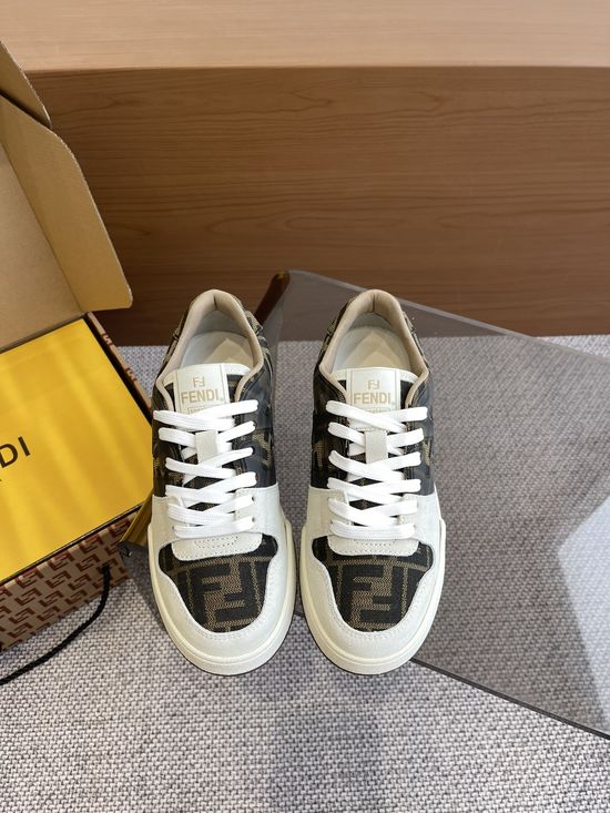 Fendi Retro Stitched Suede Leather Soft Lining Casual Sneakers