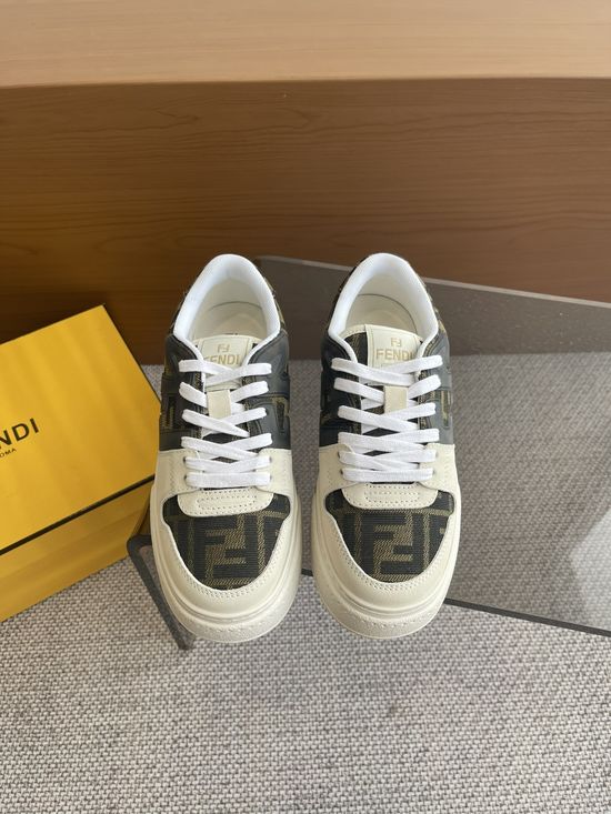 Fendi Vintage Suede Leather Low Top Casual Versatile Sneakers