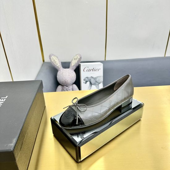 Chanel Classic Two Tone Slingback Comfortable Flat Shoes
