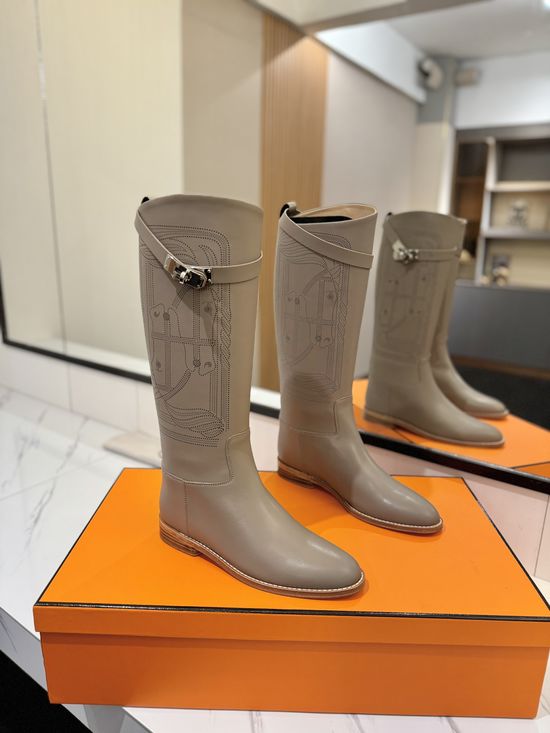 Hermes Classic Buckle Knee High Boots Premium Leather Elegant Style