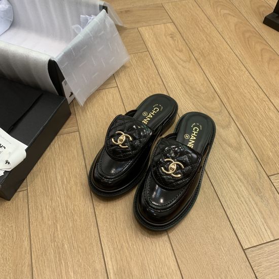 Chanel Elegant Embroidered Buckle Leather Slip On Slides