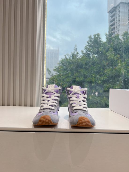 Loewe Comfortable Casual Shoes with Textured Upper