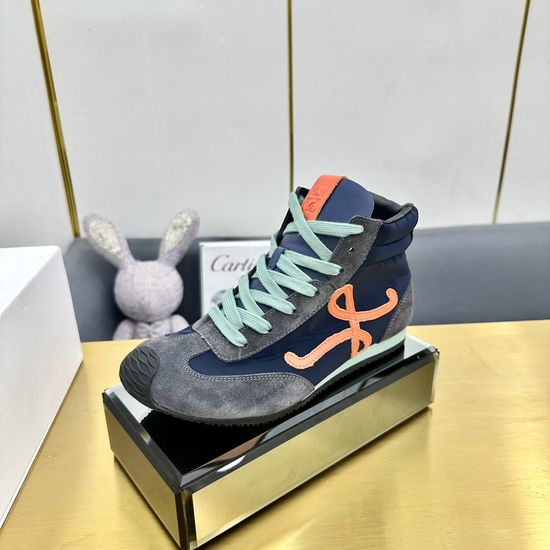 Loewe Comfortable Durable Casual Shoes with Classic Structured Design
