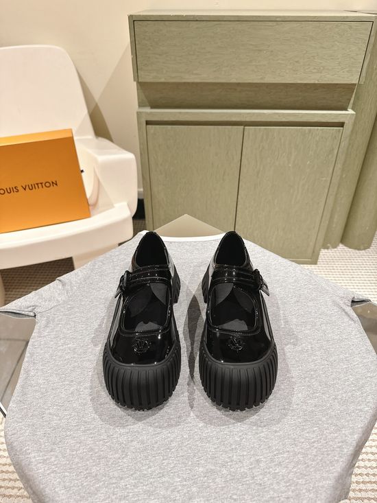 Louis Vuitton Leather Platform Ankle Boots with Soft Lining