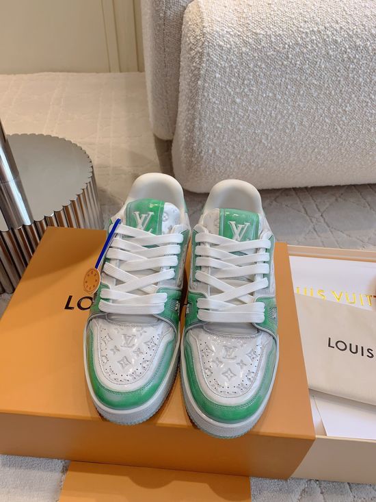 Louis Vuitton Premium Classic Retro Casual Skateboard Sneakers