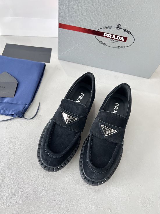 Prada Premium Suede Comfortable All Match Casual Shoes