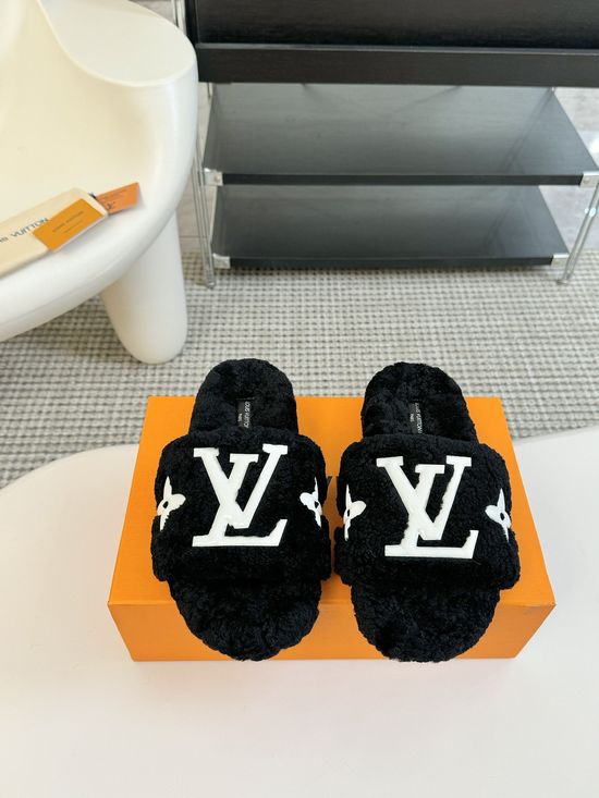Louis Vuitton Cozy Genuine Wool Lined Casual Slip On Slippers