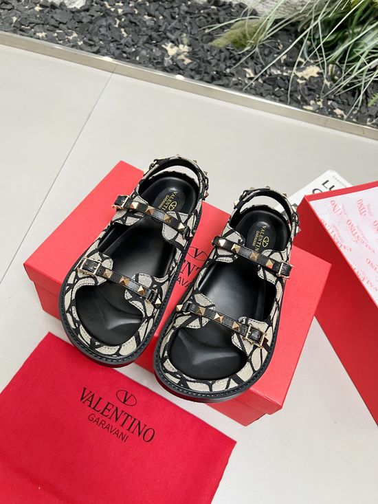 Valentino Timeless Italian Classic Black Leather Shoes