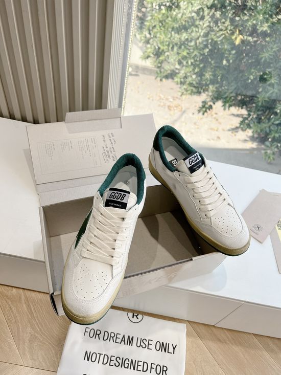 Golden Goose Vintage Distressed Comfortable Casual Walking Sneakers