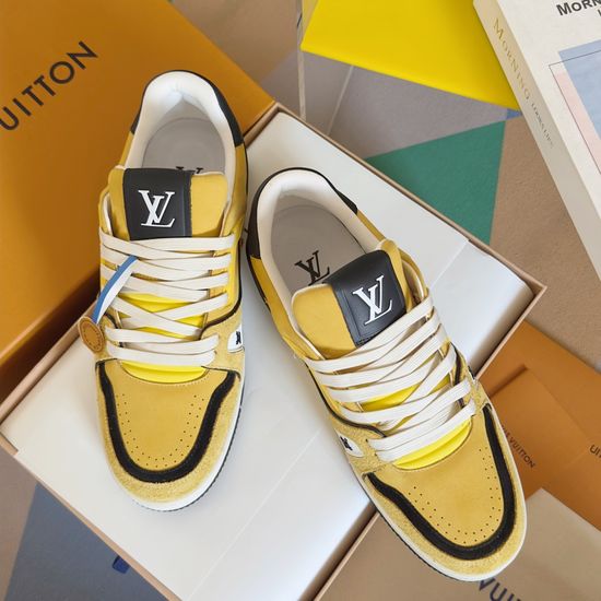 Louis Vuitton Genuine Leather Casual Sneakers with Comfortable Sole