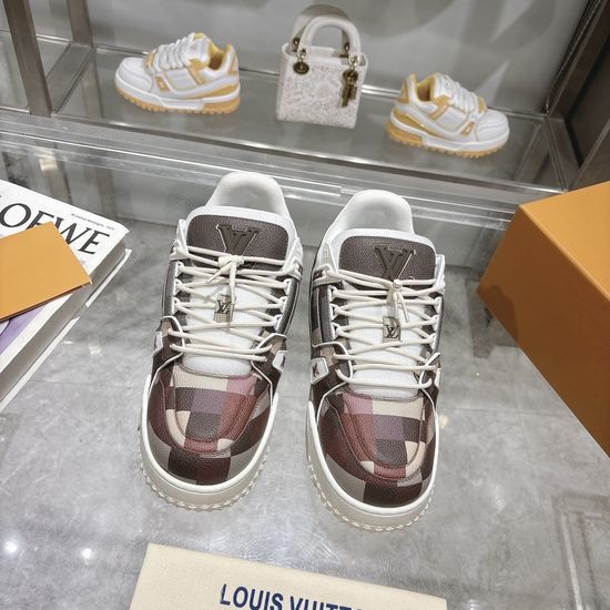 Louis Vuitton Elevated Thick Sole Leather Casual Fashion Sneakers