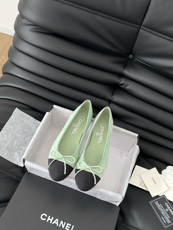 Chanel Classic Round Toe Low Heel Ballet Flats with Leather Sole