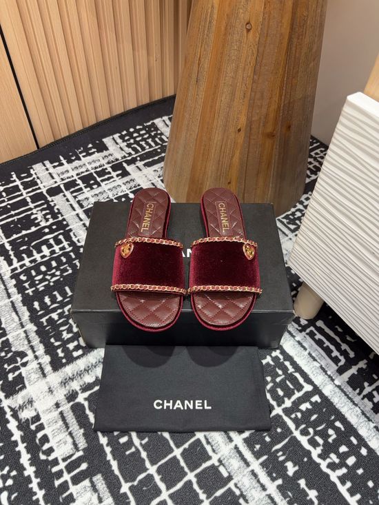 Chanel Lambskin Slide Sandals with Chain Accent Leather Sole
