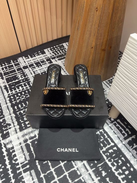 Chanel Lambskin Slide Sandals with Chain Accent Leather Sole