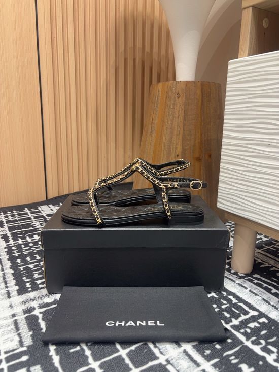 Chanel Elegant Chain Decor Sandals with Premium Leather Upper