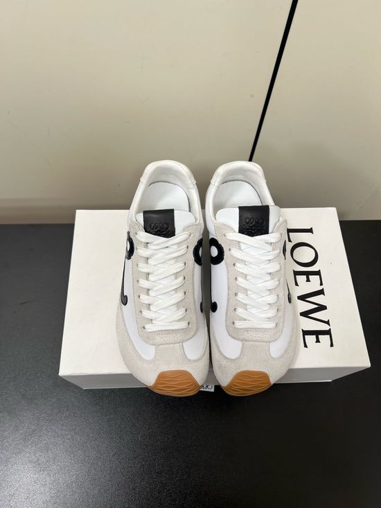 Loewe Asymmetric Toe Soft Leather Sneakers Non-slip Wear-resistant Sole