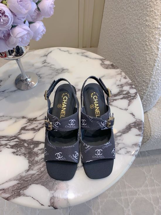 Chanel Classic Print Chunky Heel Leather Lined Casual Sandals