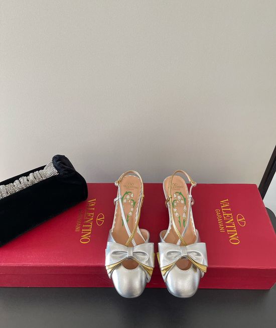 Valentino Bow Decor Leather Low Heel Pumps Soft Comfortable Lining