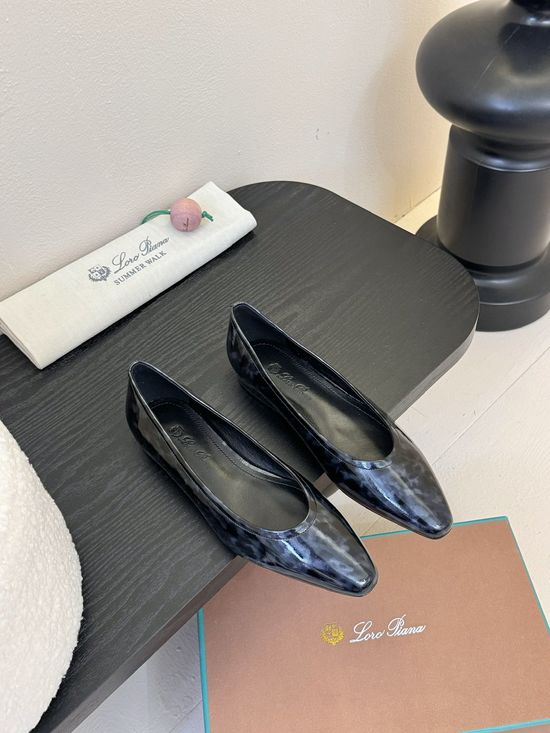 Loro Piana Classic Minimalist Suede Leather Comfortable Flats Shoes