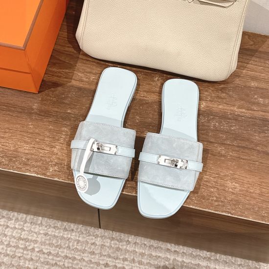 Hermes Elegant Metal Buckle Leather Sandals Durable Stitched Sole