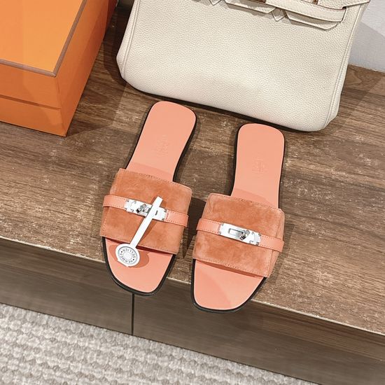 Hermes Elegant Metal Buckle Leather Sandals Durable Stitched Sole
