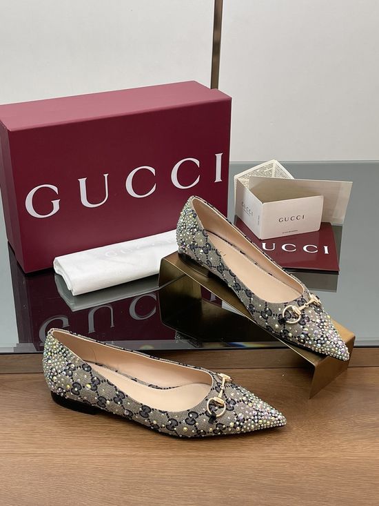 Gucci Rhinestone Decor Pointed Toe Flats Ballet Shoes Leather Sole