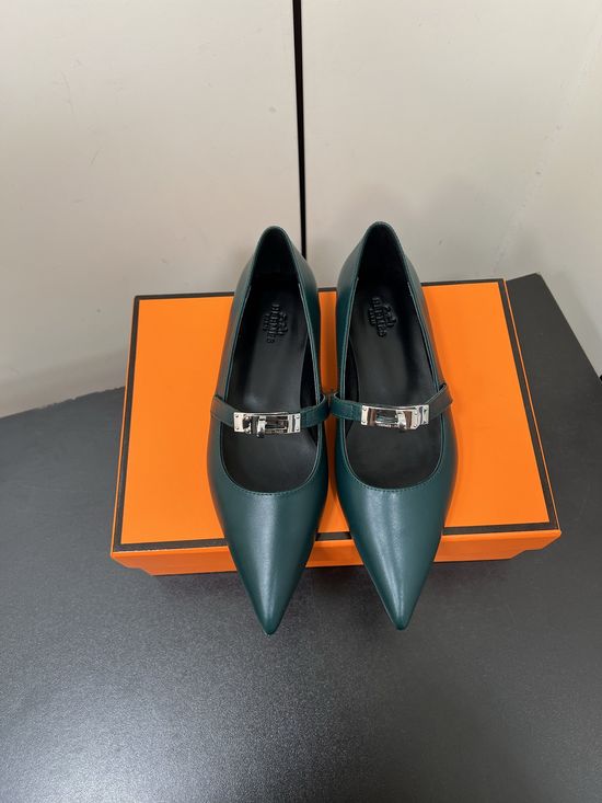 Hermes Pointed Toe Low Heel Pumps With Decorative Hardware