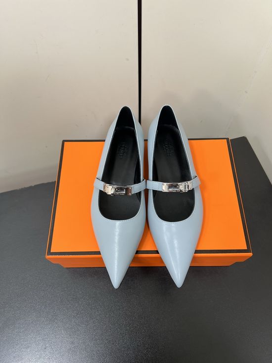 Hermes Pointed Toe Low Heel Pumps With Decorative Hardware