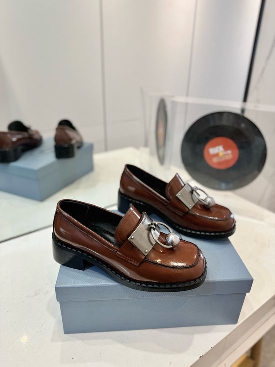 Prada All-Match Stunning Shoes with Superb Craftsmanship