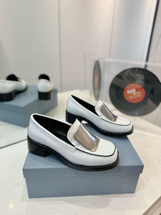 Prada All-Match Stunning Shoes with Superb Craftsmanship