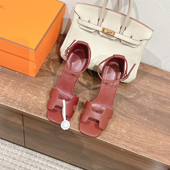 Hermes Stylish High-heeled Sandals with H Toe Detail