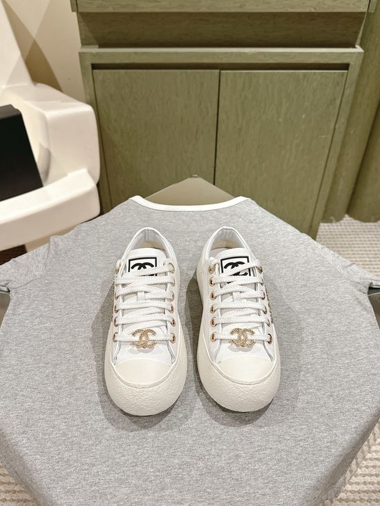 Chanel Contrast Color Platform Sneakers Thick Sole Casual Shoes